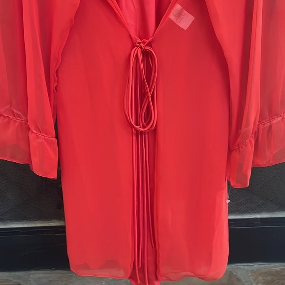NWOT 2 piece Indulgence red nightgown with matching robe. Size medium. - Picture 6 of 13